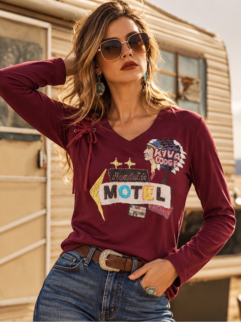 Double D Ranch Retro Roadside Motel Graphic Western Top Small NWT $169